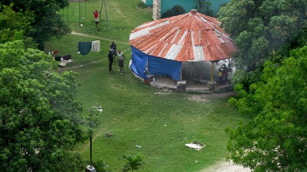 SOS-nödhjälpsteam på plats på Haiti