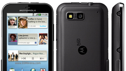 Motorola DEFY nu hos 3 -  Världens första stryktåliga smartphone