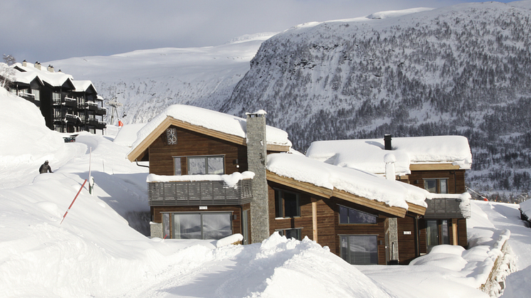 En av hyttene som er bygget i Myrkdalen