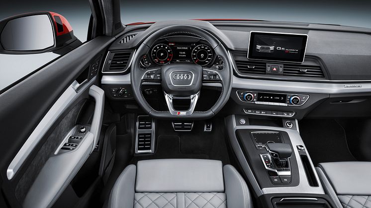 Audi Q5 cockpit
