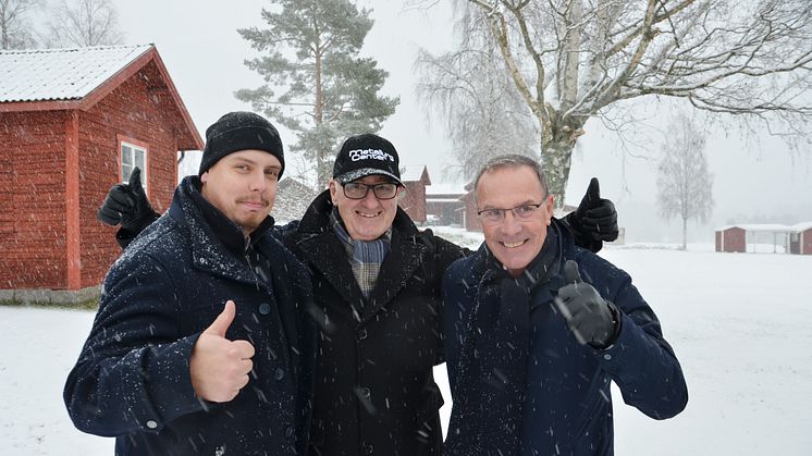 Patrik Tegnér pro, Christer Pettersson Metallurgcenter och Björn Aspling ordförande Leksands GK