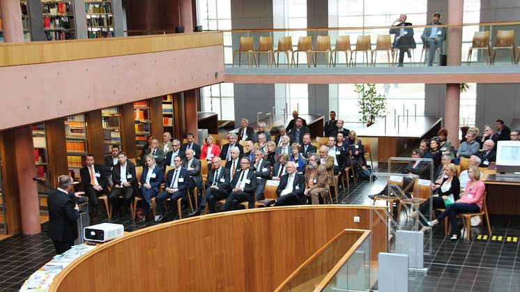 Fachsymposium am 27. März 2015 zum Thema „Systembrüche durch Struktur-Innovationen"