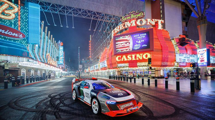 Ken Block og Audi S1 Hoonitron elektrificerer Las Vegas