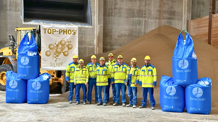 TIMAC AGRO Österreich stellt erste Tonnen TOP PHOS SILIUP Technologie in Pischelsdorf her