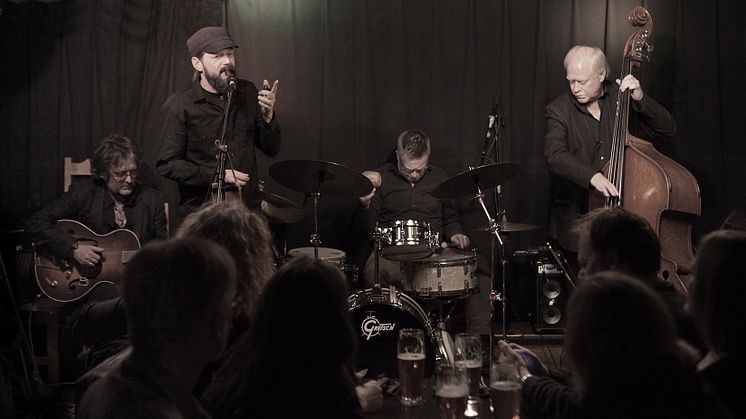 Mikael Rickfors, Yonder, Svante Sjöblom & Alain Apaloo – Blues Jamboree Unplugged på Palladium 20 november