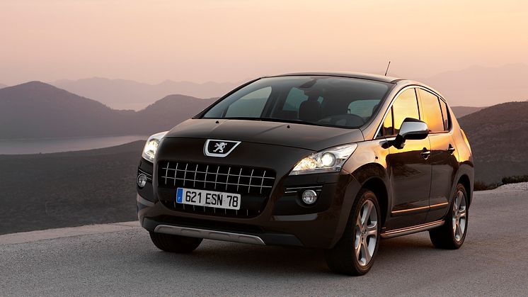 Ännu lägre bränsleförbrukning när Stop&Start introduceras på Peugeot 3008, 5008 och Partner!