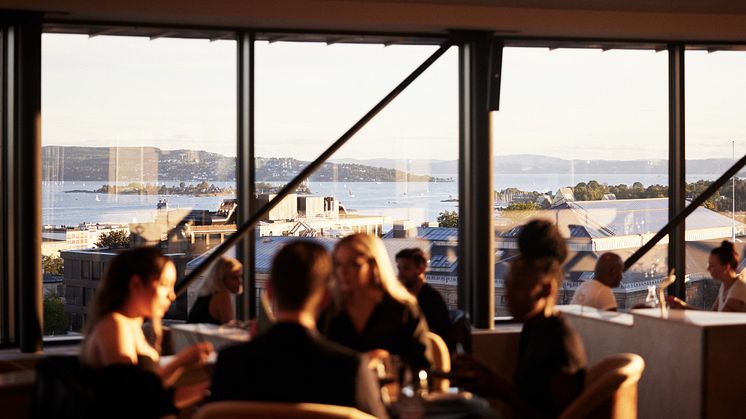 Strawberry (tidligere Nordic Choice Hotels) bransjevinner for fjerde år på rad. Her fra restaurant TAK med utsikt over Oslo. 