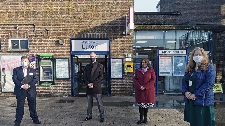 GTR signs new homelessness charter. L-R Steve White (Chief Operating Officer GTR), David Morris (Chief Executive of NOAH Enterprise), Rachel Hopkins (MP for Luton) and Claire Astbury (Luton Council). More images below.