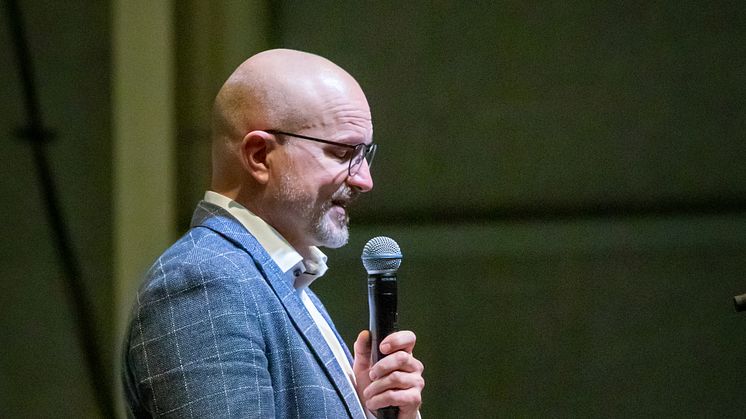 Borgmester Jesper Greth udtrykte i sin tale ved nytårskoncerten stor taknemmelighed over for kommunens frivillige. Foto (c): StubHuset