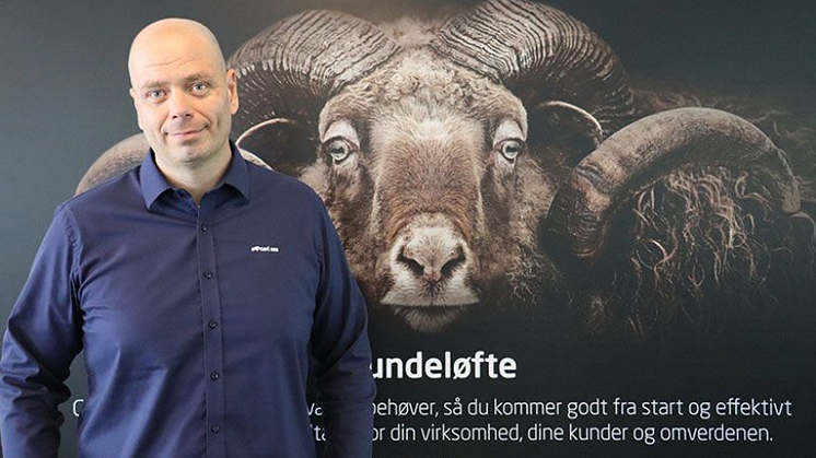 Forretningsudviklingschef fejrer 25-års jubilæum i Carl Ras