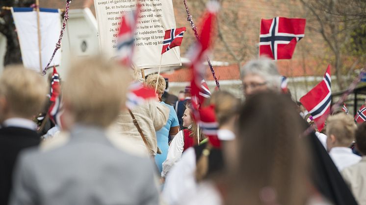 Sjekk reiseplanleggeren og beregn god tid 17. mai. Illustrasjonsfoto: Birgitte Haneide/Ruter