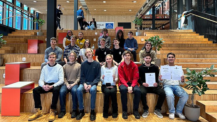 Pristagare i semifinalen i Utställningen Unga Forskare på Södertälje Science Park. Foto: Annika Dahlgren