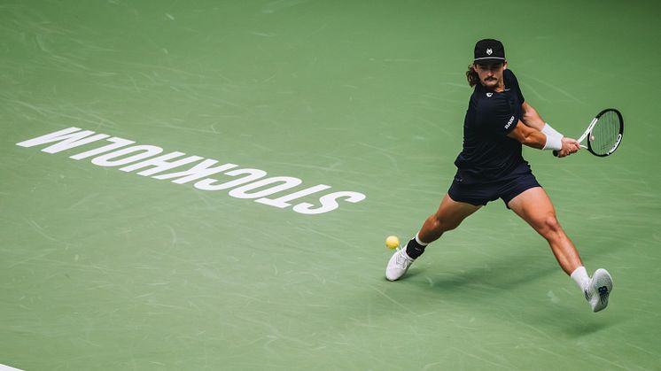 J.J. Wolf på centercourt i Kungl. Tennishallen