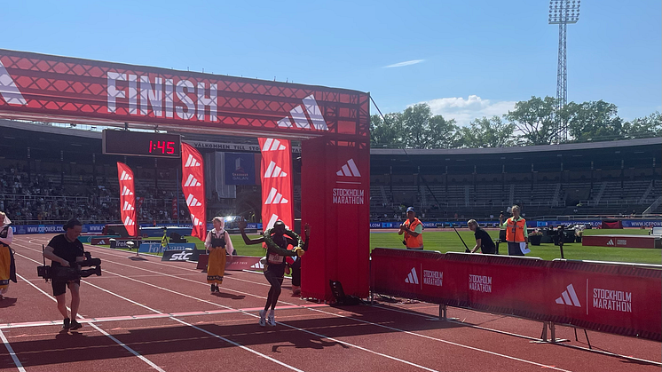Marion Kibor från Kenya vann damklassen i adidas Stockholm Marathon 2024