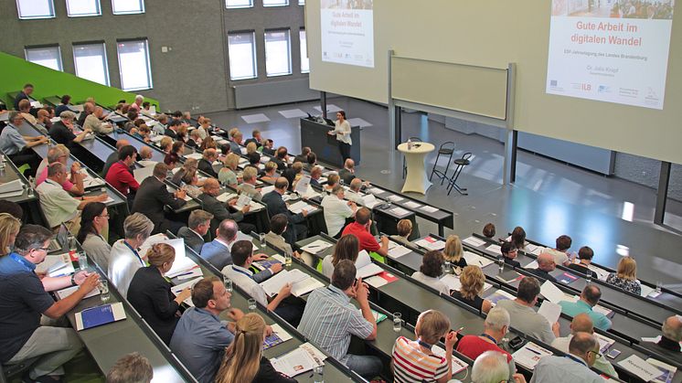 Die Brandenburger ESF-Jahrestagung im Audimax der TH Wildau.