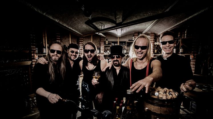 Finnegan's Hell! Sveriges mest fritänkande folkrockband är tillbaka med besked!