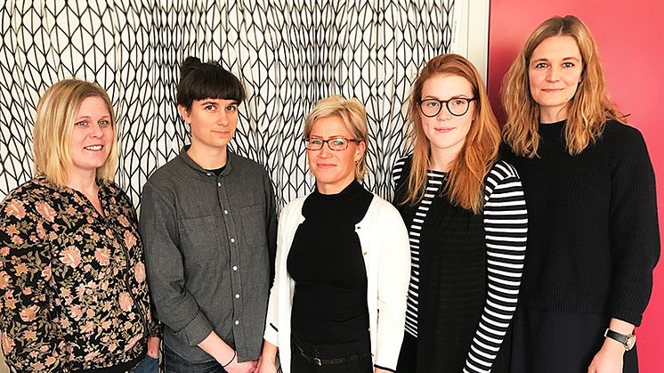 Sektionschef Ulrika Lindh, Sara Olsson, Katarina Klostergard, Elin Johansson, Karin Jönsson (frånvarande på bilden; Sanna Rasmussen och Lisa Green)