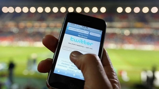 ​The Many Challenges Of Social Media in Sports