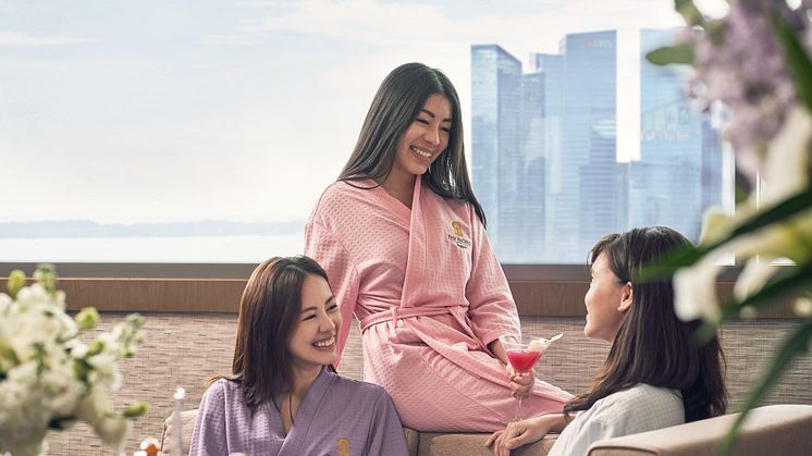 BFF Getaway Package at Pan Pacific Singapore