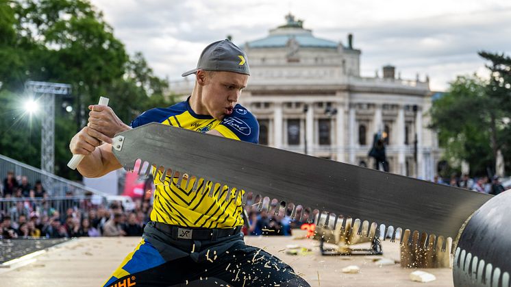 Ferry Svan, 25, under World Trophy i Wien där han slog nytt europeiskt rekord.