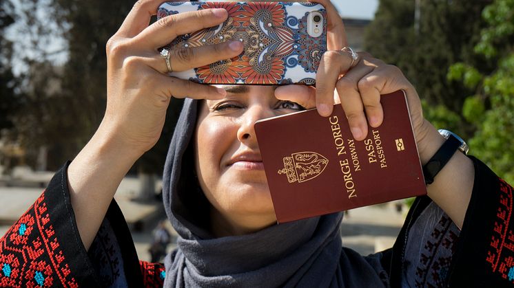 Faten Mahdi Al-Hussaini som turist i Jerusalem