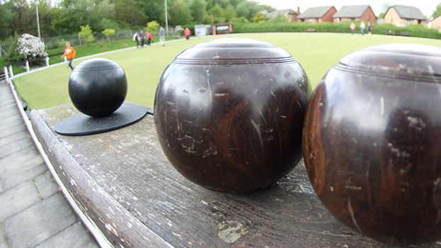 Try crown green bowling for free in Prestwich this Saturday