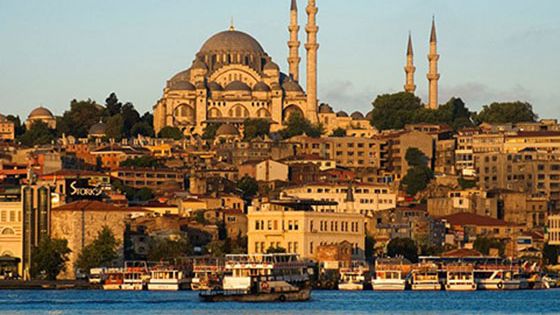 ISTANBUL – vandringar i Europas största stad