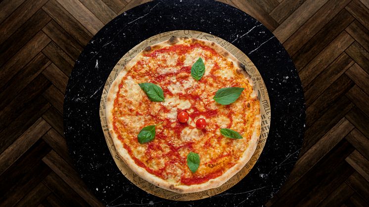 losteria_pizza_magherita_large.jpg