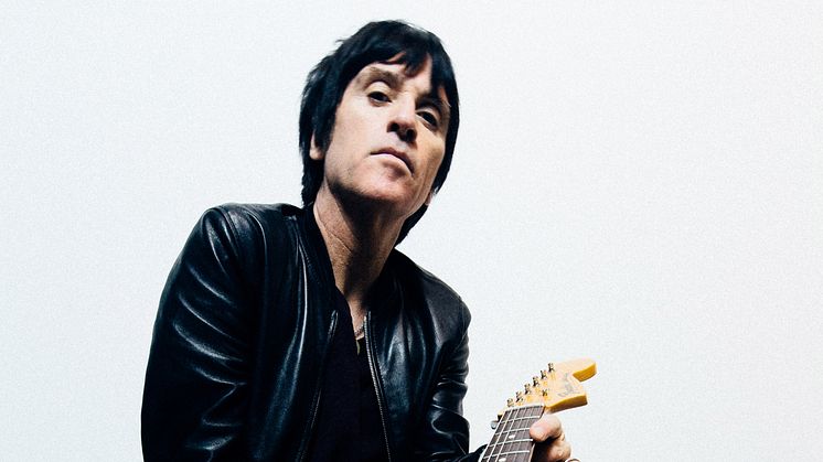 Legendariske Johnny Marr vrider nye dramatiske højder ud af guitaren 