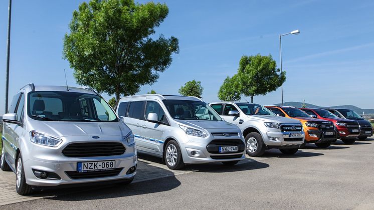 A Ford Magyarország a múlt héten sajtónap keretében mutatta be a teljes Ford haszonjármű flottát