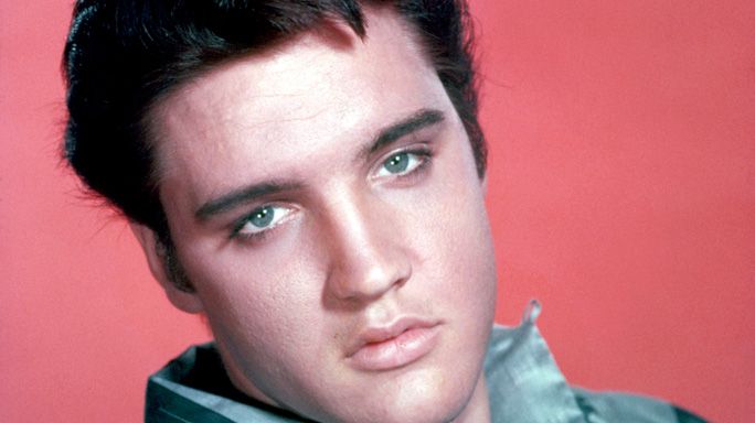 En hyllning till Elvis med originalmusiker