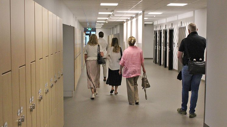 Studiebesök på Vega skola och aktivitetshus: ”Vi tar med oss flera idéer”