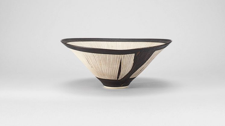 Lucie Rie Conical bowl, Estimate: £5,000 - 7,000
