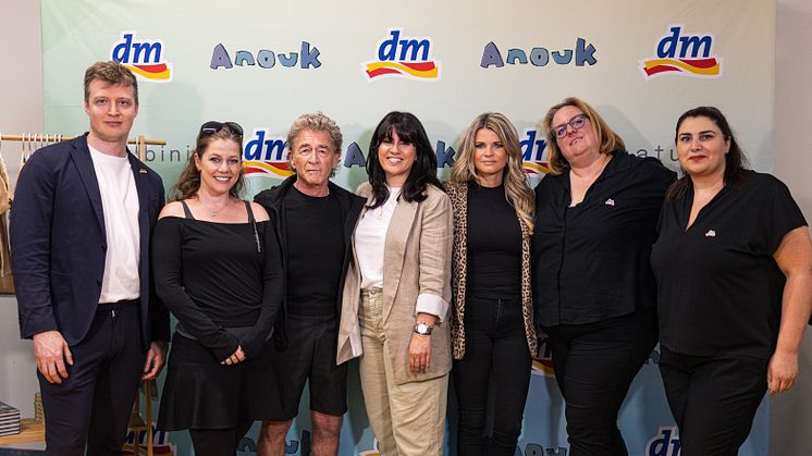 v.l.n.r.: Tobias Schneiderbanger (dm), Joëlle Tourlonias (ANOUK), Peter Maffay (ANOUK), Sandra Stöcklein (dm), Hendrikje Balsmeyer (ANOUK), Nathalie Bordère und Hanim Aydin (dm)