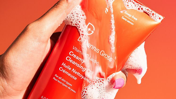 Vitamin C + Lactic Creamy Cleansing Oil          