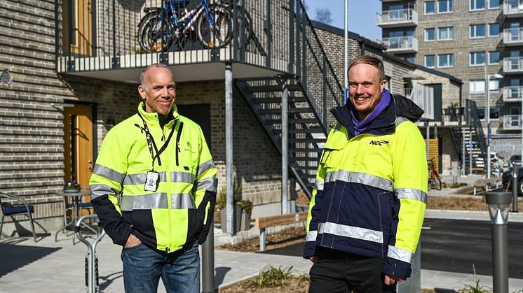 Björn Ravemark, projektchef Helsingborgshem och Johan Eriksson, platschef NCC.jpg
