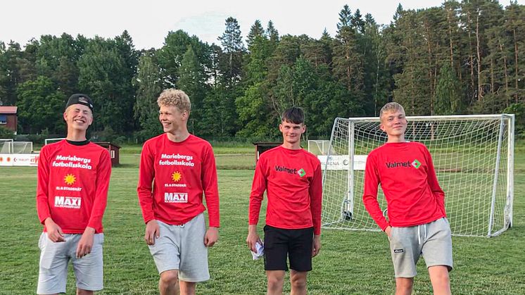 Mariebergs fotbollsskola, från vänster: Casper Widell, Arvid Bertilsson, Jonathan Gullö och Noel Henningson. Foto: privat.