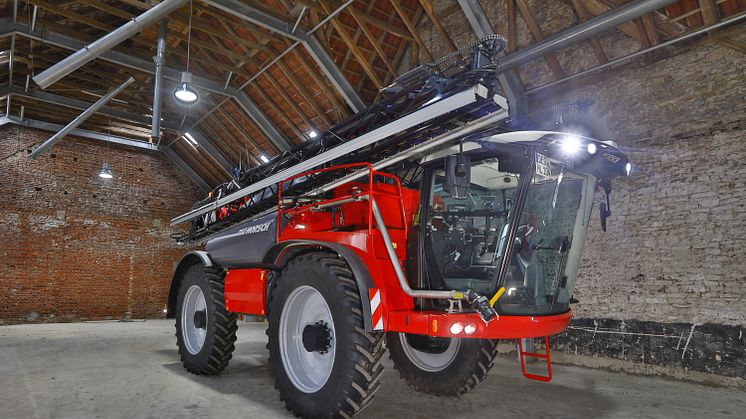 HORSCH Leeb 8.300 PT