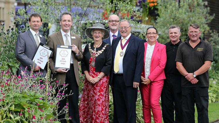 Bury wins gold and best in category at 2015 Britain in Bloom awards 