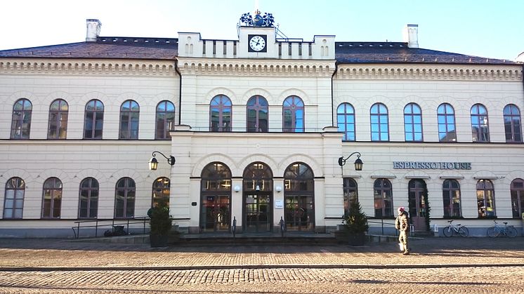Den 15 januari invigs Biljettburåns- och Lund Tourist Center s nya lokaler i gamla stationshuset i Lund