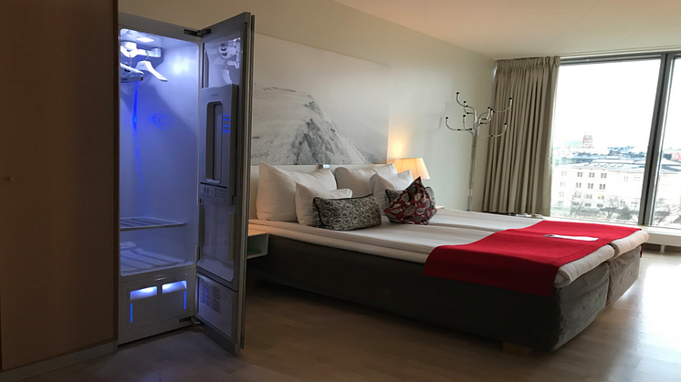 Tack vare LG Stylern kan Nordic Choice Hotels numera erbjuda sina gäster ett bekvämt och miljövänligt komplement till den befintliga tvättjänsten. Bild: Nordic Choice Hotels