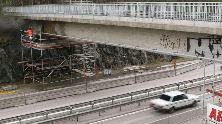 Arkivbild: Gång- och cykelbro vid Talltorp. Bilden är tagen i ett annat sammanhang.