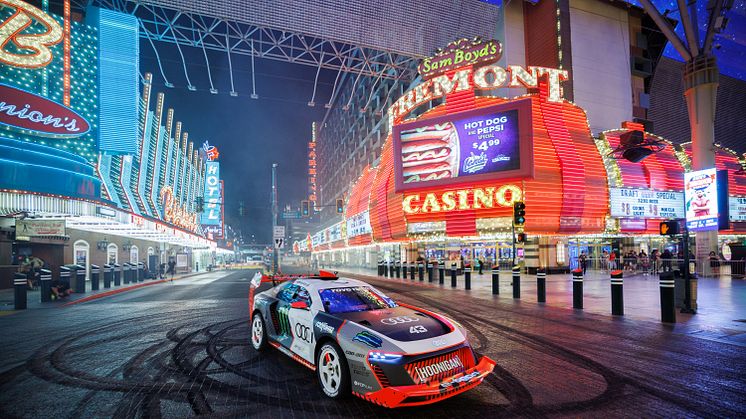 Ken Block släpper Electrikhana-video med Audi S1 Hoonitron från Las Vegas