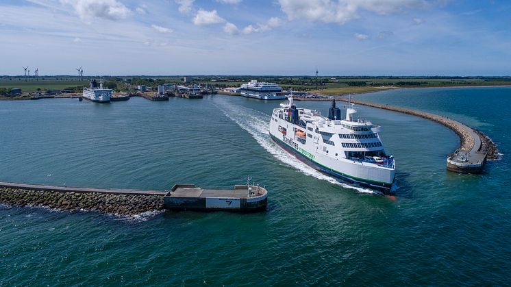 Nye thrustere på Scandlines’ hybridfærger vil sænke undervandsstøj og luftforurening på Femern Bælt