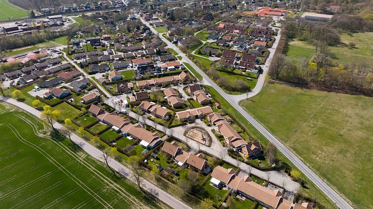 Vackra omgivningar, tågstation, skola och förskolor är bara några av de saker som gör Stehag till en populär plats att flytta till. 