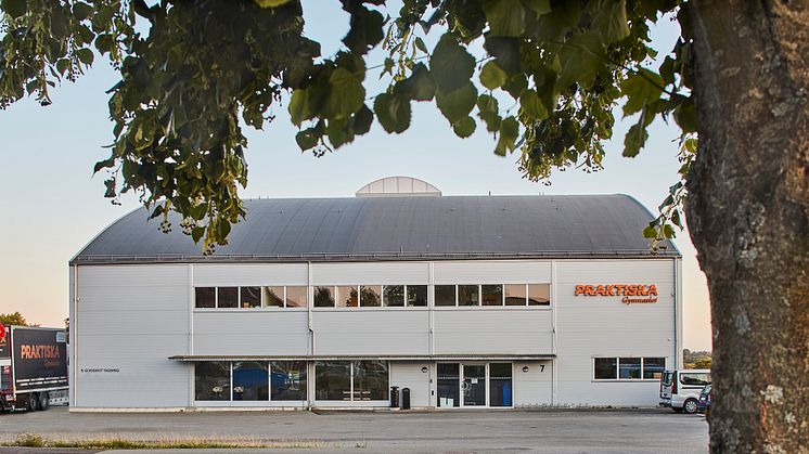 Granitor förvandlar en tidigare golfhall till en modern skola i Kristianstad