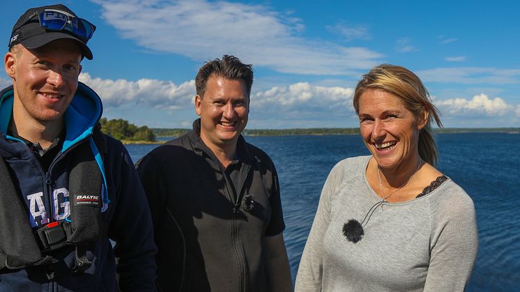Erica Johansson, ny programledare i Gone Camping. Gäddfiske i Karlskrona skärgård.
