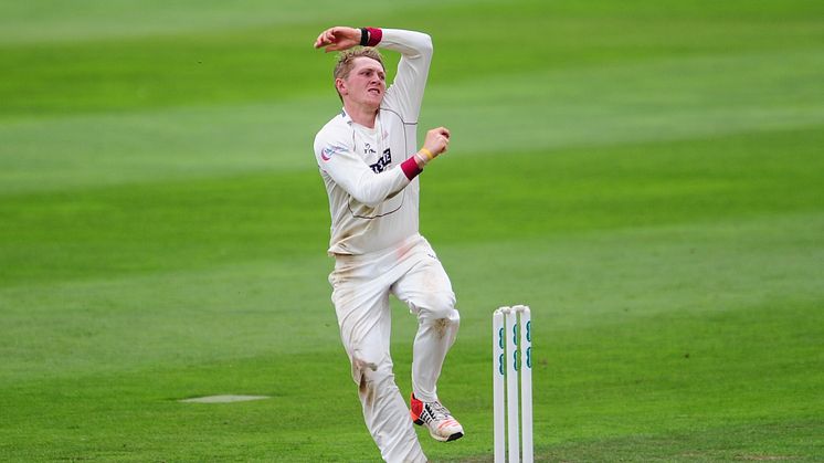 Dom Bess in action for Somerset. Image by Getty Images
