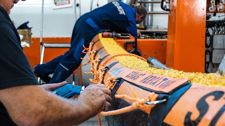 ESVAGT Safe Transfer Boats bliver denne gang fittet inhouse for at give mekanikerne endnu større kendskab til bådene.