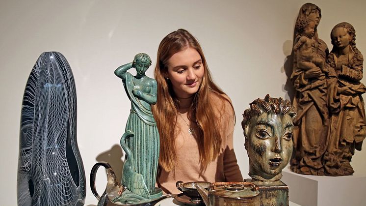 Mit 2.010 erworbenen Objekten konnte das GRASSI Museum für Angewandte Kunst Leipzig im Jahr 2016 einen Rekord an Neuerwerbungen verzeichnen